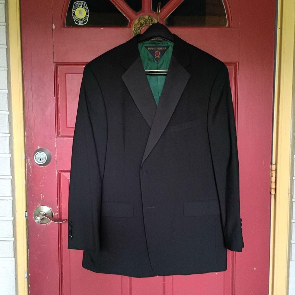 Tommy Hilfiger Men's Black Tuxedo Suit